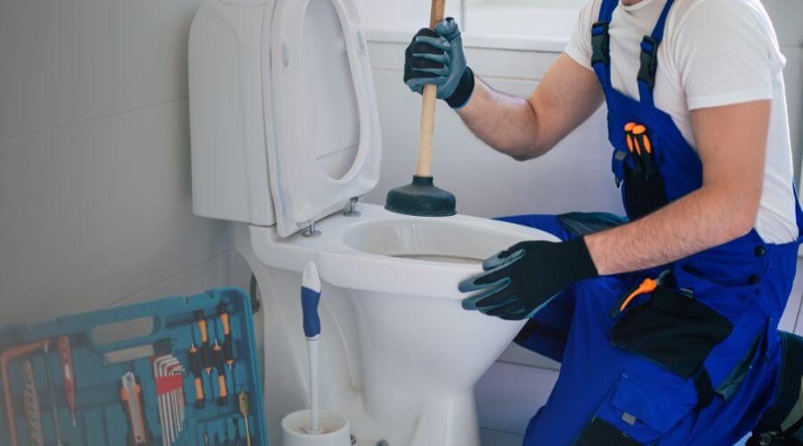 Professional septic pumping service in Carville, LA